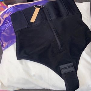 Sz Large ShapeLLX High Waisted Thong Shaper